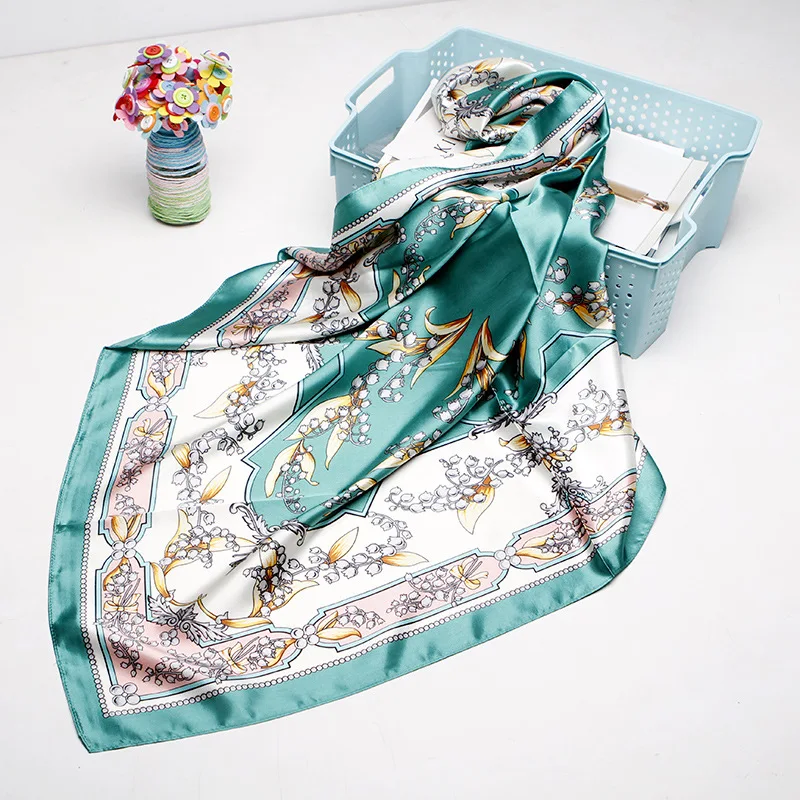 

Floral Print Kerchief Silk Satin Hijab Scarf For Women Square Shawls Fashion Bandana Head Scarfs Female 90cm Scarves For Ladies