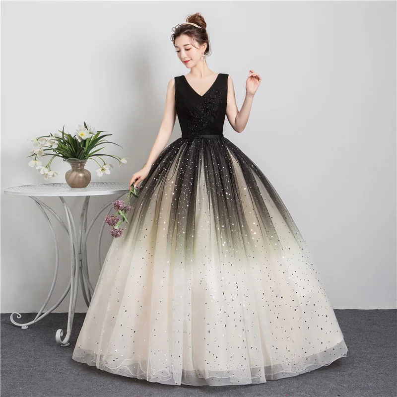 Quinceanera Gaun 2020 Baru Lengan Pendek Elegan V-neck Pesta Prom Gaun Bola Vintage Renda Vestidos Jubah De Bal Menyesuaikan