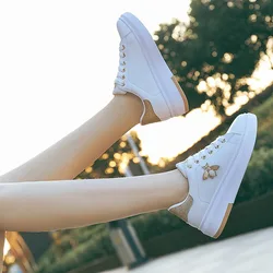 Kobiet buty w stylu casual 2019 nowych kobiet Sneakers moda oddychająca skóra PU platforma białe damskie buty miękkie obuwie YYJ125