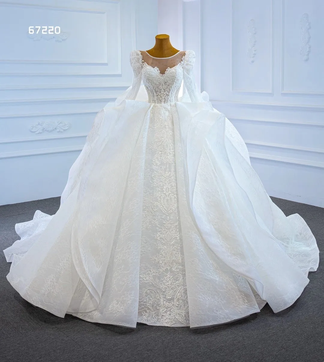 RSM Collection Puffy Ball Gown Wedding Dress 2021 Princess Bride Sexy Sweetheart Beading Appliques Lace Up Bridal Dresses Robe D