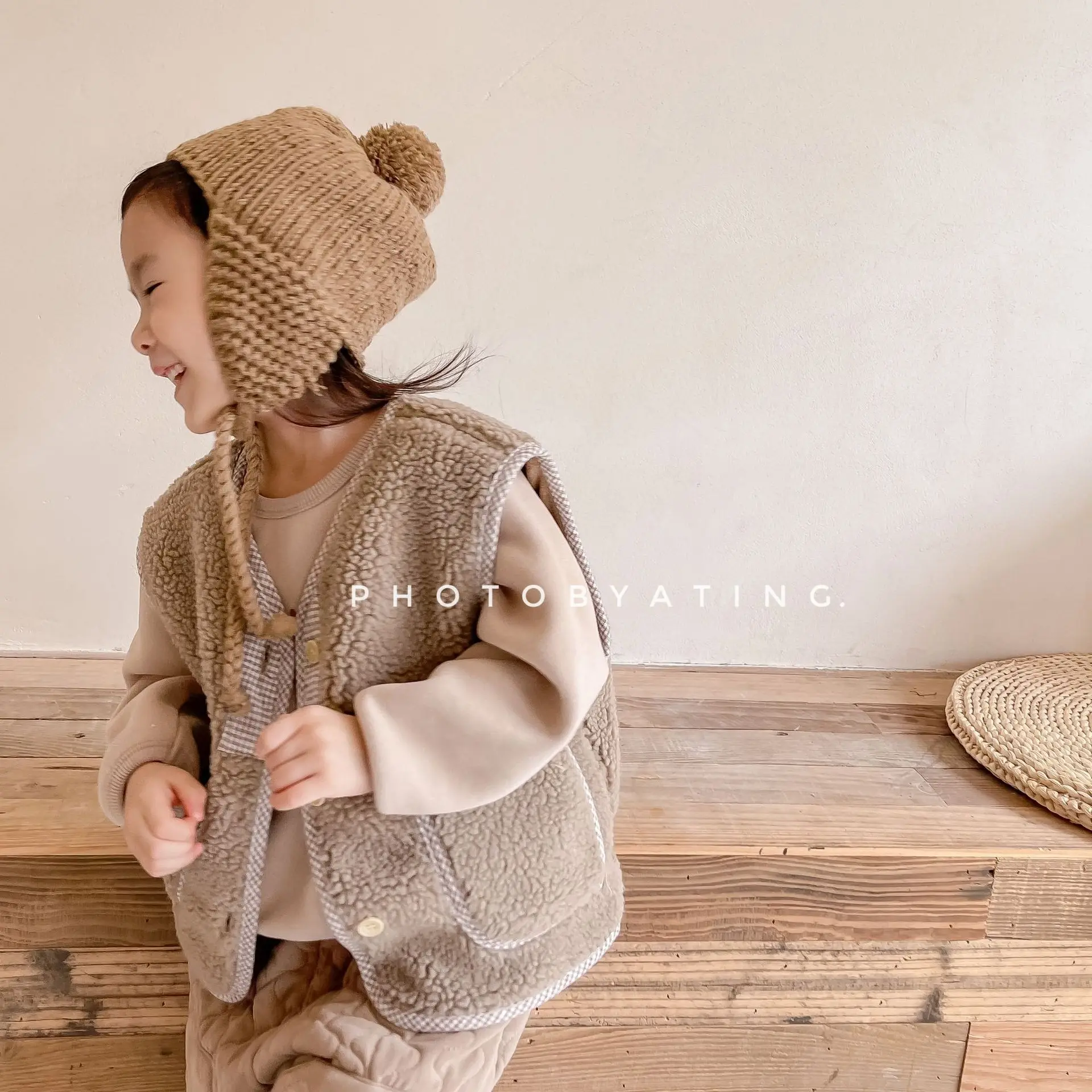 Winter Warm Kids Vest Solid Baby Sleeveless Lamb Wool Coat Children Thicken Vest Cotton Girls Windproof Vest Children Jacket