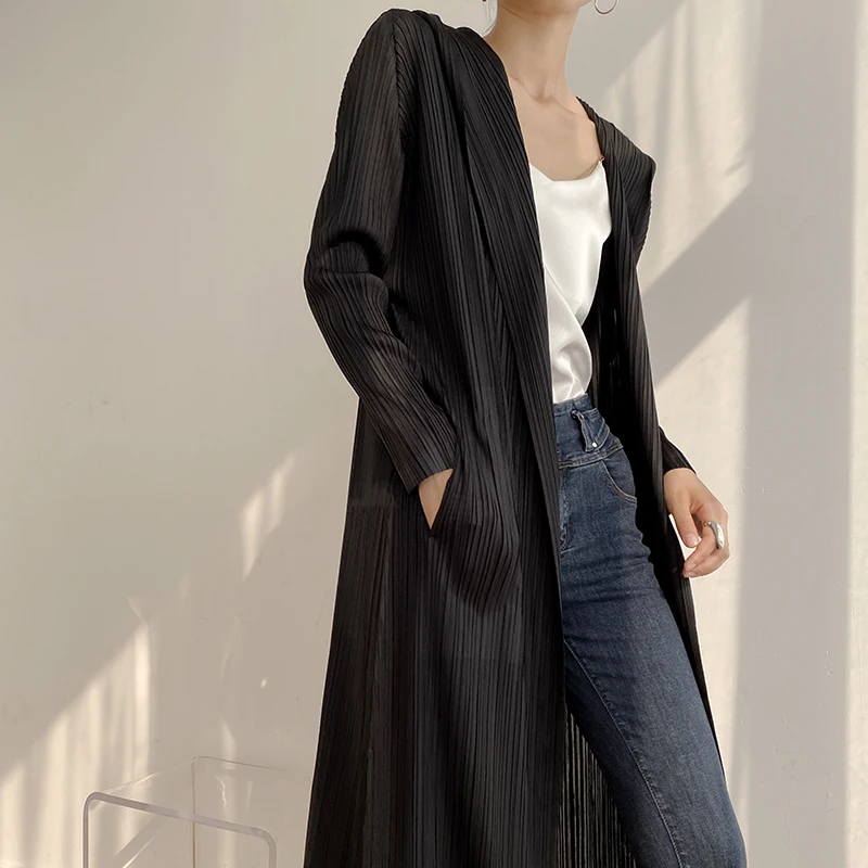 Autumn Spring Ins miyake pleated trend in the long loose slim hoodie coat