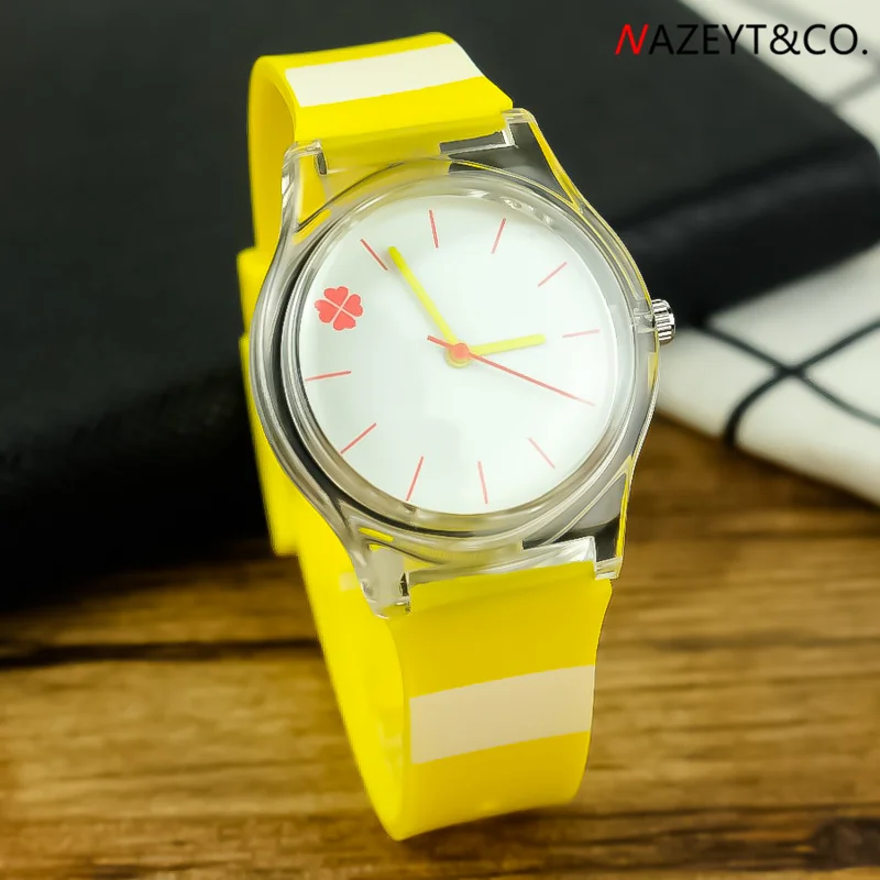 

free shipping woman girls fashion luckly clover dial waterproof quartz watch middle student yellow silicone strap wristwatch