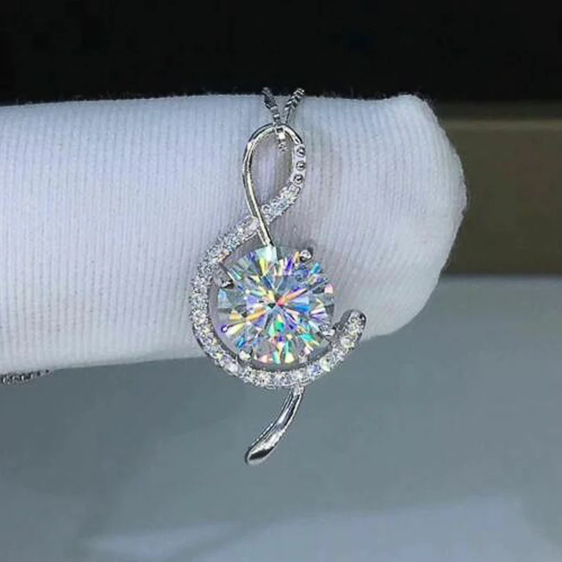 Huitan Elegant Bridal Necklace for Wedding Luxury Inlay Dazzling CZ Stone Delicate Women's Pendant Necklace Party Trendy Jewelry
