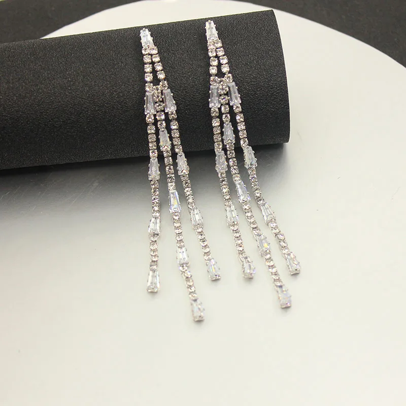 Shiny Full Rhinestone Drop Earrings for Women Square Long Tassel Crystal Dangle Earring Weddings Fashion Jewelry Gifts A349