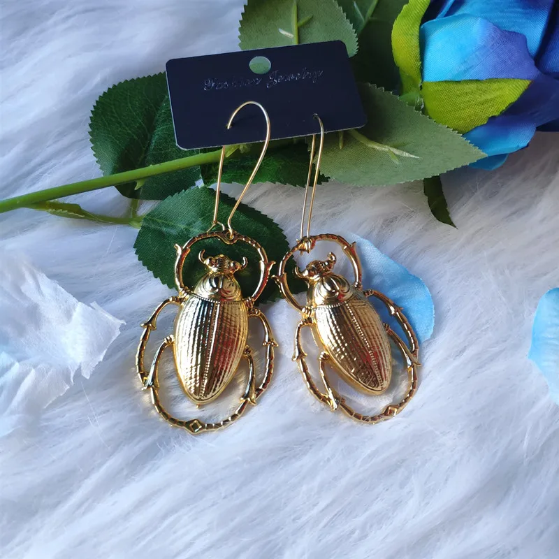 giant golden colour scarab beetle earrings Insect jewelry Fashion exaggerate nature big Dangle & Drop women gift 2020 new