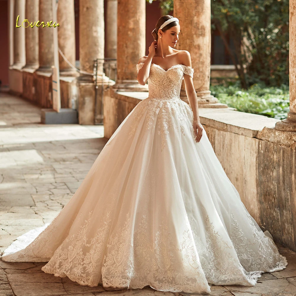 Loverxu Sexy Sweetheart Backless Lace Ball Gown Wedding Dresses 2023 Elegant Appliques Beaded Court Train Vintage Bridal Gown