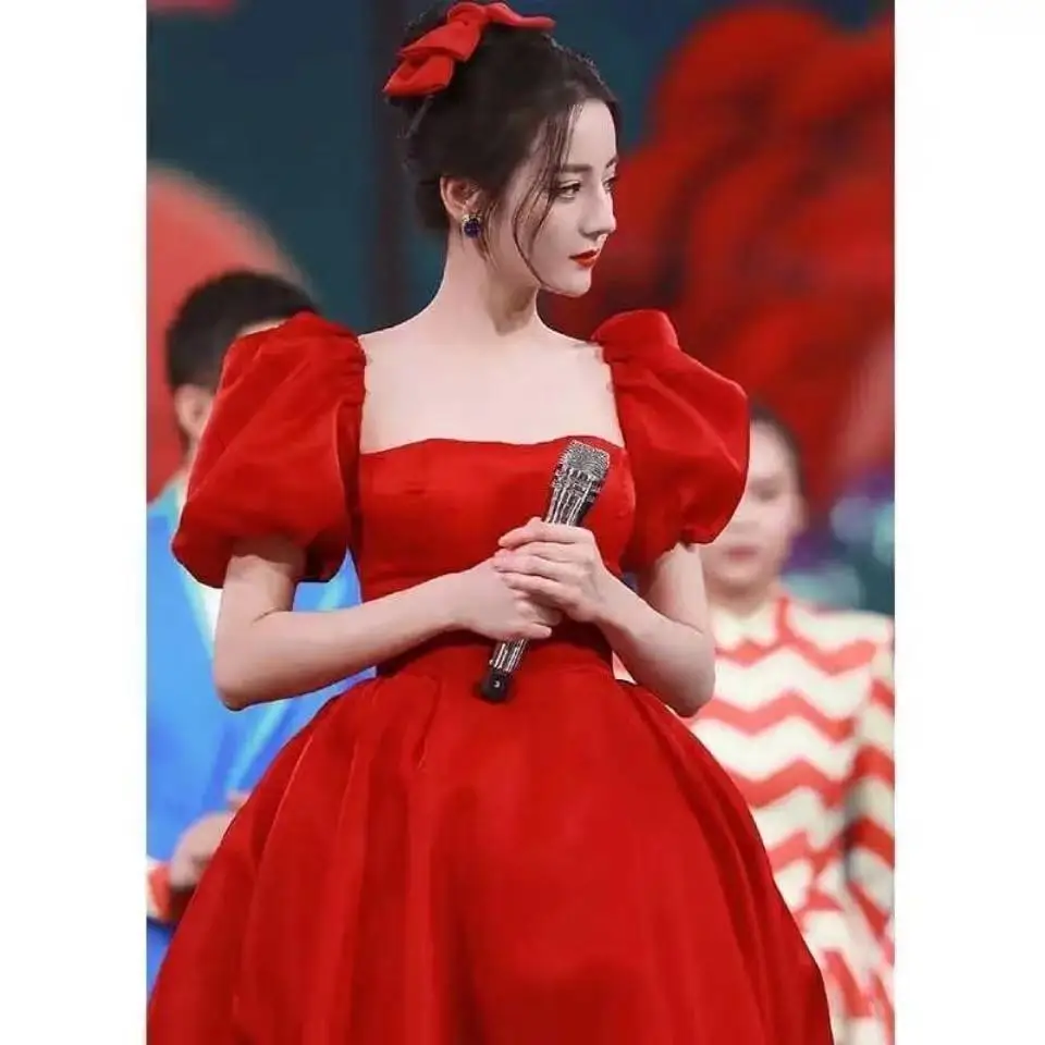 

2025 New Floor-length Evening Gown Women Elegant Fashion Dress Tulle Banquet red Party Dress Sexy Shinny Young Lady Dress