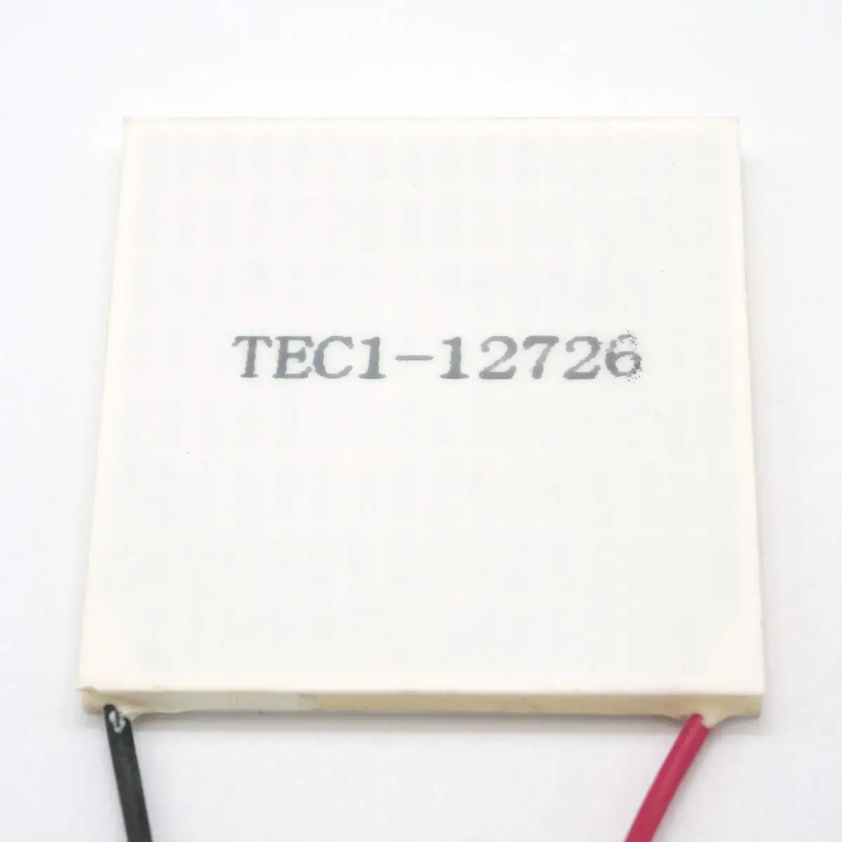 Dissipador de Calor Termoelétrico Cooler Peltier Placa de Resfriamento Módulo de Refrigeração Tec112726 50×50 mm