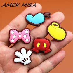 5pcs a Set PVC Cartoon Gloves/Hat/Bow Accessories Shoe Charms Cute Shoe Buckle Decorations fit Party Kid's Gifts U86