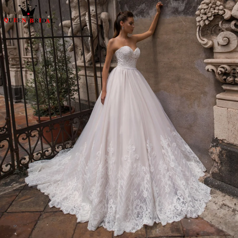 

Ball Gown Elegant Wedding Dresses Half Sleeve Tulle Lace Beading Crystal Luxury Bridal Gown 2023 New Design Custom Made DS67