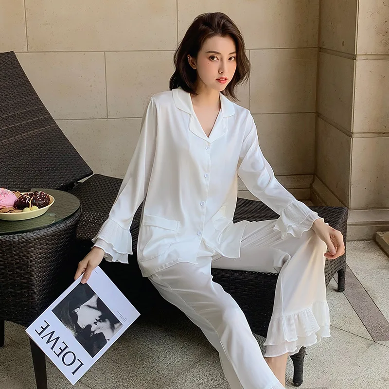 White Pajamas Women's Loose Version Fashion Spring Autumn Home Service 2pcs Suit Silky Bathrobe Sexy Nightgowns Robe