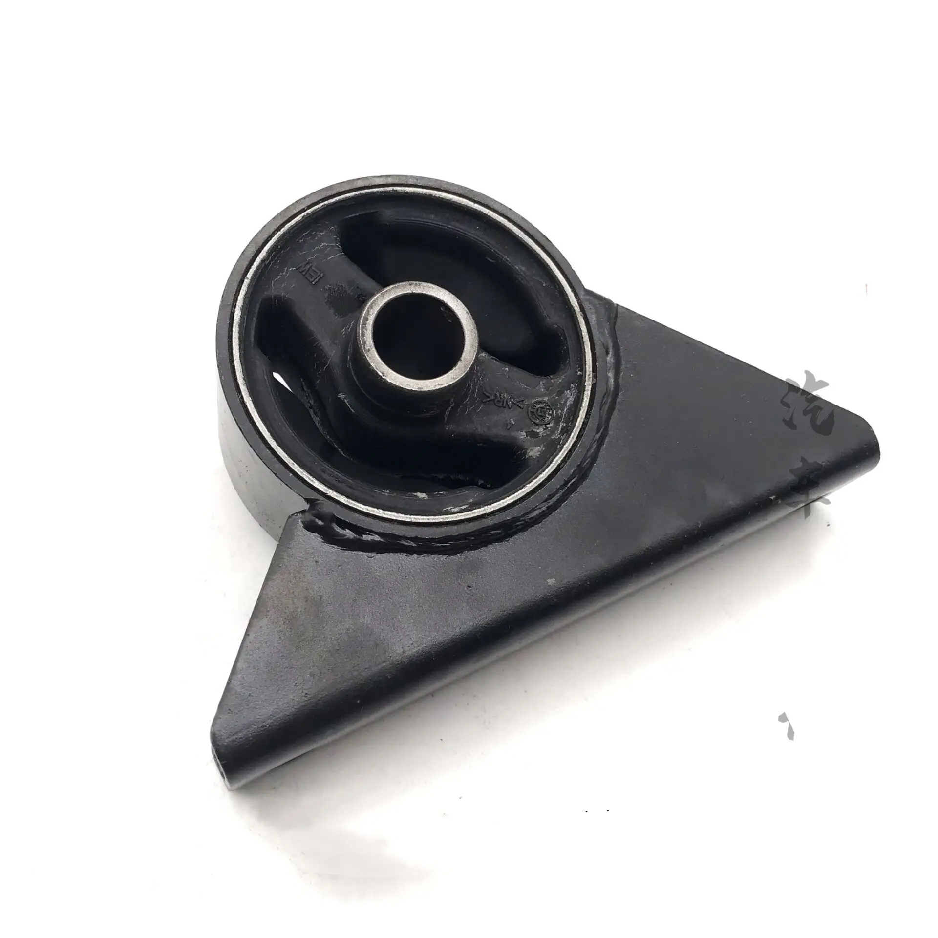 

Front Engine foot rubber pier for Chery Eastar v5 support rubber mounting bracket suspension cushion