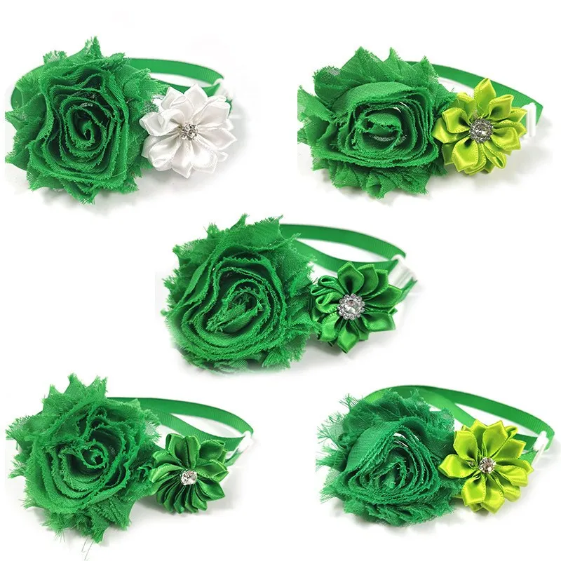 

30/50pcs ST Patrick's Day Pet Dog Cat Bow Ties Adjustable Dog Accessories Collar Green Flower Bow Ties Pet Dog Grooming Product