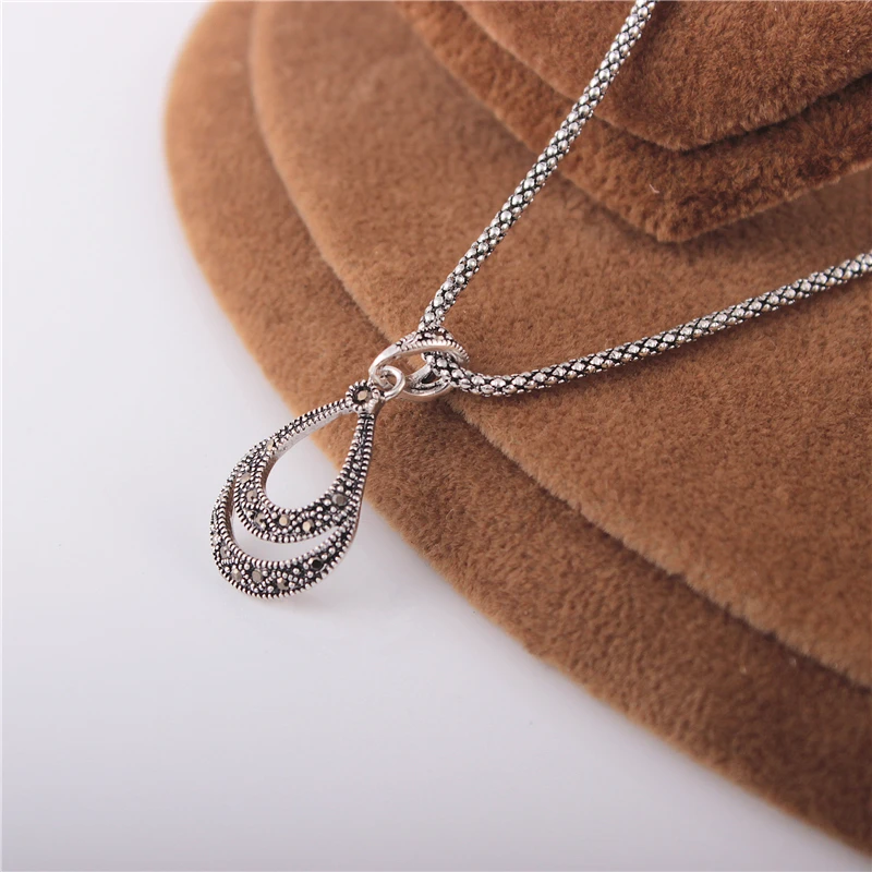 Ajojewel Vintage Necklace Women Black Rhinestone Flower Pendants & Necklaces Original Jewelry Wholesale