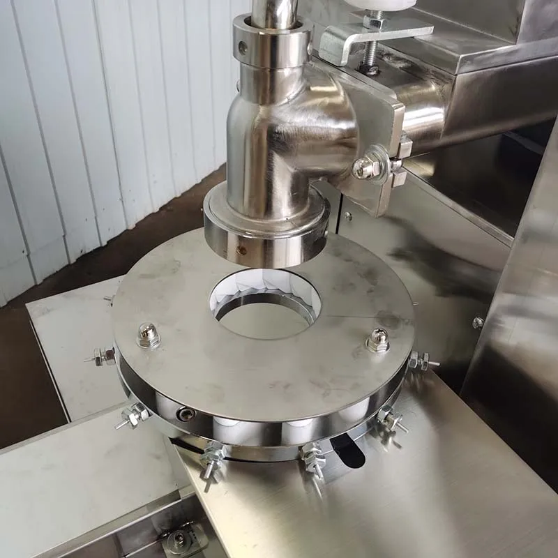 500-3000 sztuk/h komercyjna automatyczna nadziewarka do bułek na parze nadziewarka do bułek Momo Baozi maszyna do napełniania do stołów