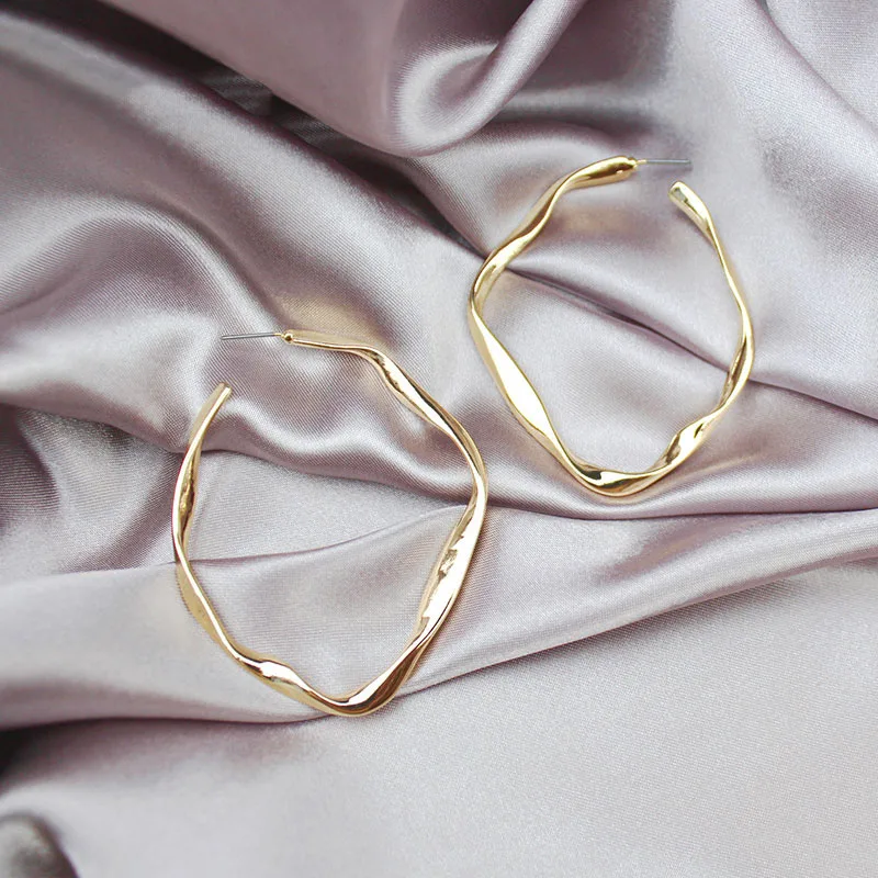 SRCOI Rhombus Distortion Metal Gold Silver Color Hoop Earring Fashion Simple 2020 New Trendy Alloy Round Earring For Women Party