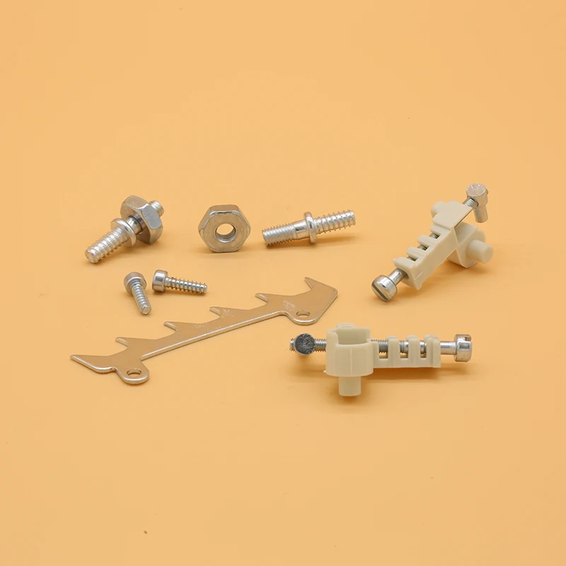 Bumper Spike Felling สุนัข Chain Tensioner Adjuster สกรูสำหรับ Stihl 017 018 MS170 MS180อะไหล่เลื่อยลูกโซ่1120 664 1500