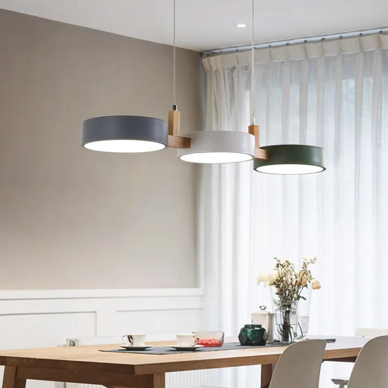 Nordic LED Chandelier Modern Simple Wood & Metal Pendant Lights Living Room Dining Room Kitchen Hanging Light Decor Lightin