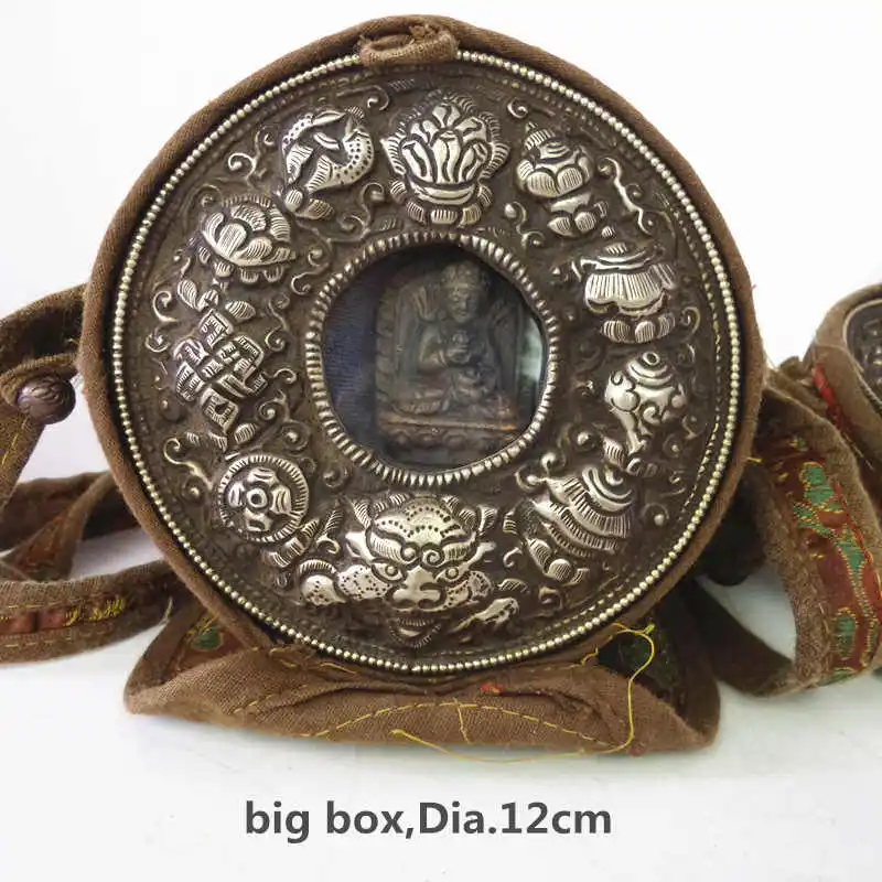 TGB081 Tibet Old Brass Round Prayer box Tibetan Buddhist Buddha Amulet Bag Eight Auspicioius(Babao) Free Shipping