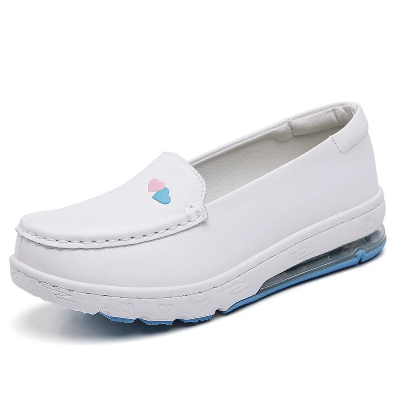 New Flats Woman Loafers Casual Slip-On Nurse Shoes For Female Outdoor Non-Slip Soft Breathable White Work Shoes45r