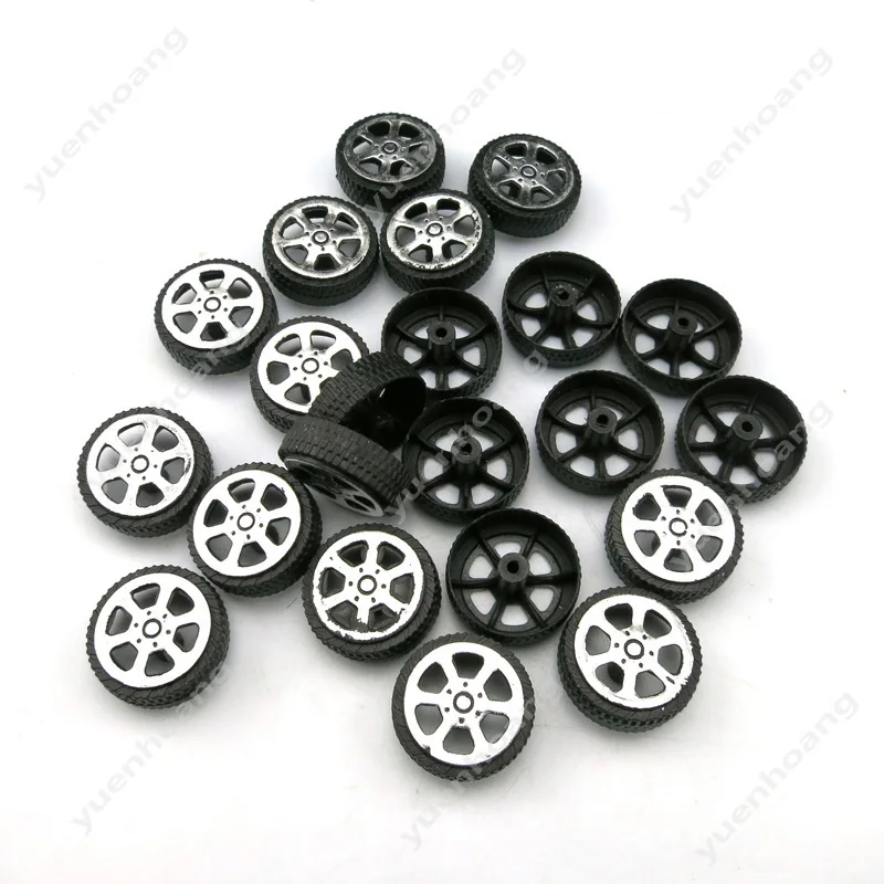 20 pz 1.9*6.7*20mm RC ruote per auto giocattolo 2mm assi pneumatici in plastica pneumatici in miniatura Micro ruota pezzi di ricambio per modello