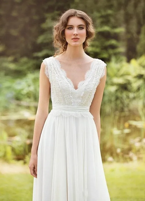 Spring Bohemian Wedding Gowns Chiffon Appliqued Top Lace V Neck Cap Sleeves Ruffles Women Vestido De Noiva Bridesmaid Dresses