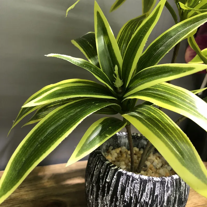 36 cm 3 Köpfe Künstliche Palme Kunststoff Bambus Zweig Tropische Topfpflanzen Gefälschte Gras Für Home Desktop Pflanze Wand Dekoration – Detail 6