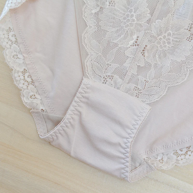 Lace briefs Plus Size Panties Lingerie Brief Women Sleepwear Mid Waist Briefs Female hipster Underpant Sexy Lace Underwear