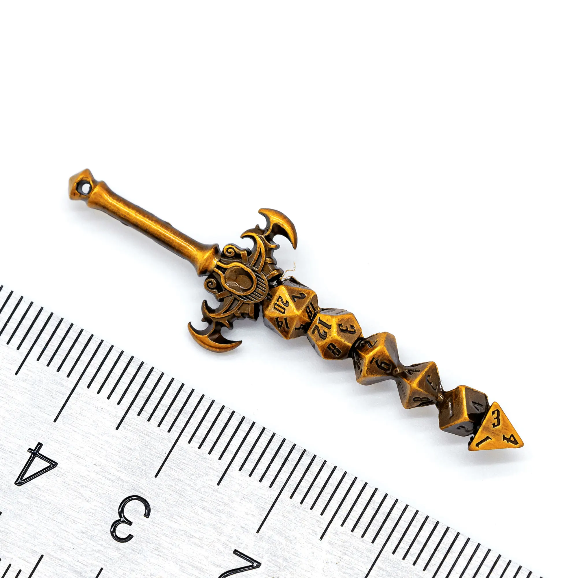 Cusdie Metall Würfel Schwert Keychain D4 D6 D8 D10 D12 D20 Kreative Design Durable Metall Legierung für DND Rolle Spielen spiel