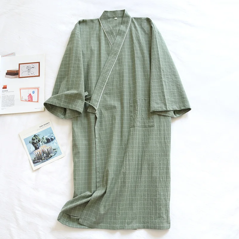 ญี่ปุ่นกิโมโนเสื้อคลุมอาบน้ําฤดูร้อนสไตล์ใหม่ผ้าฝ้ายคู่ Nightgown บริการบ้านหญิงบางผู้ชายขนาดใหญ่ลายสก๊อตชุดกิโมโน Robe