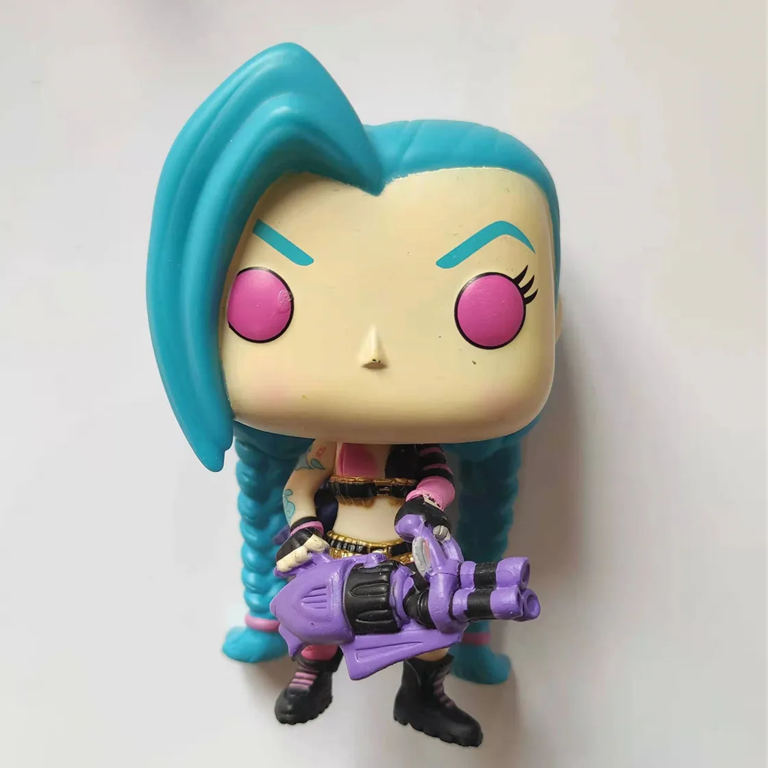 Game character model JINX VI Braum Thresh Lee Sin Action Figure Collection Model toys for Children birthday Gift no box