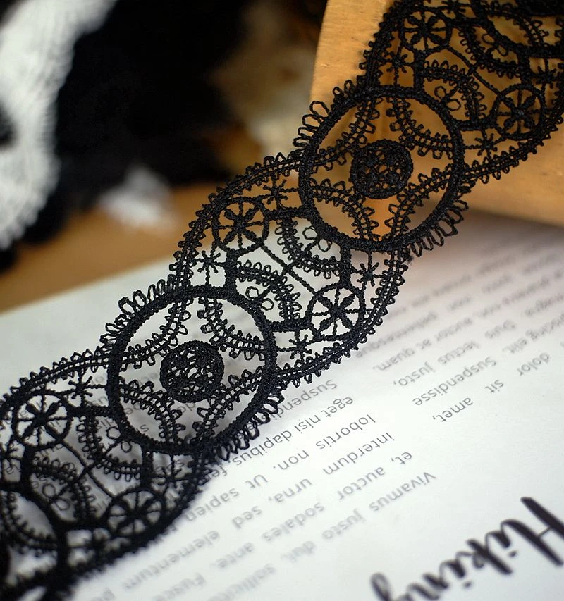 4CM Wide Exquisite White Black Embroidered Lace Ribbon Collar Neckline Cuffs Trimming DIY Material Sewing Patchwork Decoration