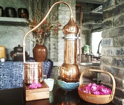 Copper distiller2L 3L 5L Hand made copper alembic distillation set  flower essential oil distiller brandy wine steaming machine