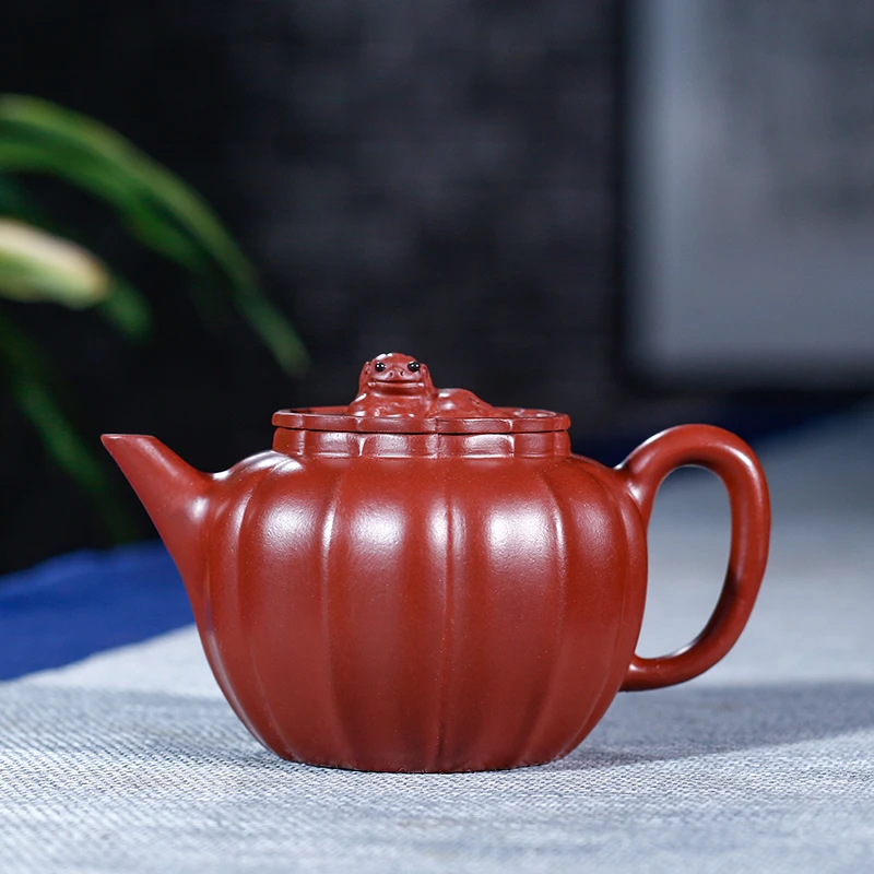 

★Yixing recommended undressed ore dahongpao purple mud all hand 180 ml lion ball pot of tea tea