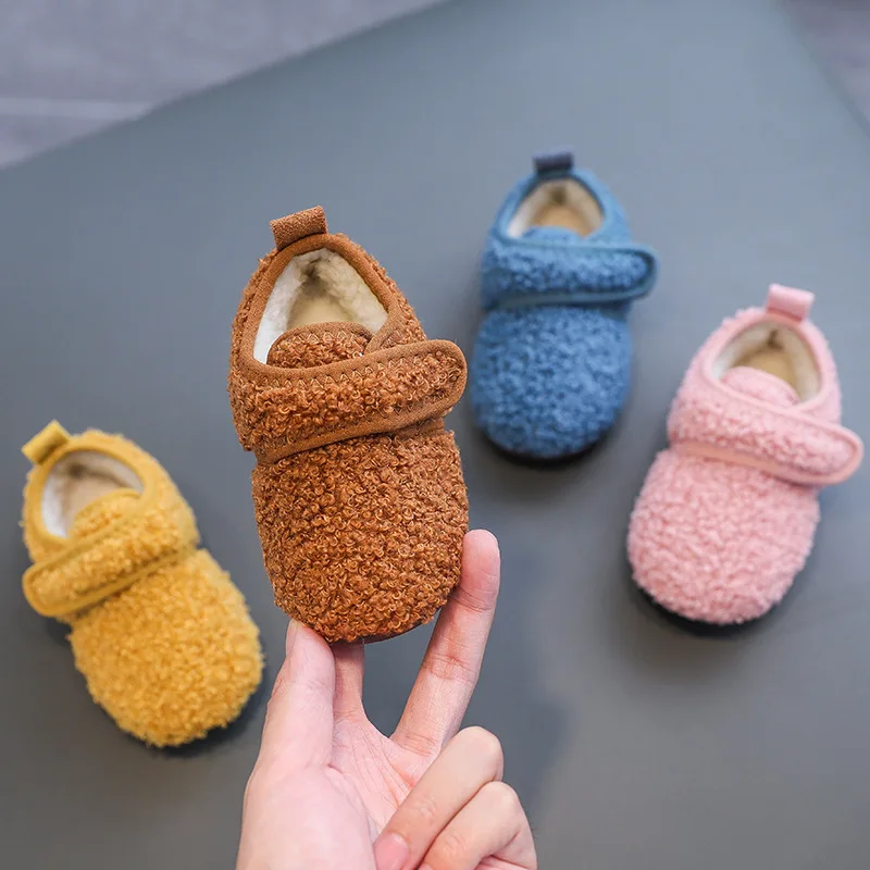 

Solid Color Kids Slippers Winter Plush Warm Floor Shoes For Children Soft Anti Slip Baby Boys Girls First Walker House Loafers