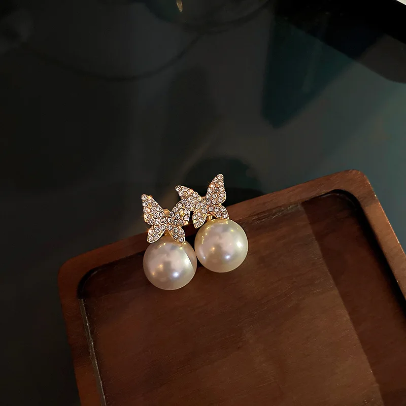 Imitation Pearl Earrings for Women Rhinestone Butterfly Hollow Heart Tassel Earrings Bride Girl Party Engagement Jewelry Gift