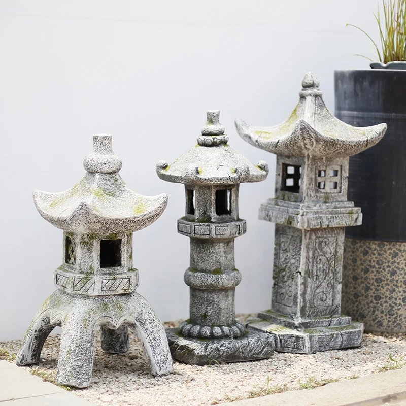 Japanese Retro Solar Lamp Antique Stone Tower Cement Adornments Villa Courtyard Furnishing Crafts Garden Landscape Decoration