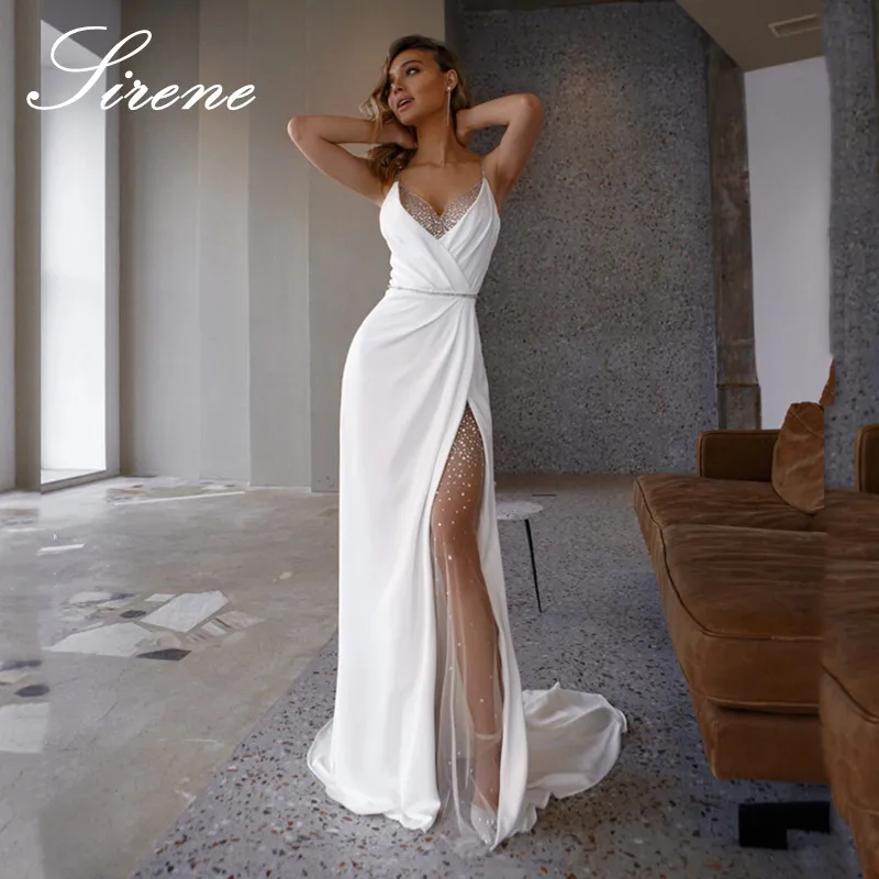 

2024 Sexy Spaghetti Straps V-Neck Wedding Dress Backless Beading Pleat Sweep Train High Side Slite Vestido De Novia Chiffon