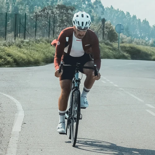 Imagen 2 del producto DAREVIE Camisa de rejilla sin costuras para ciclismo, ropa interior transpirable sin mangas, absorbe el sudor, para hombre y mujer