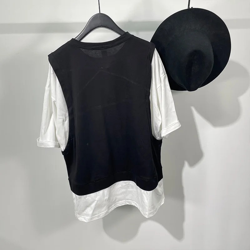 Men's Short Sleeve T-Shirt Summer New Dark Round Collar Fashion False Two Black And White Patchwork Design Tops