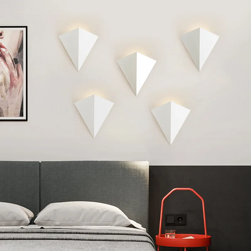 Modern minimalist triangle shape LED Wall Lamps Nordic style Indoor  Living Room Lights  Creative geometric triangle wall light