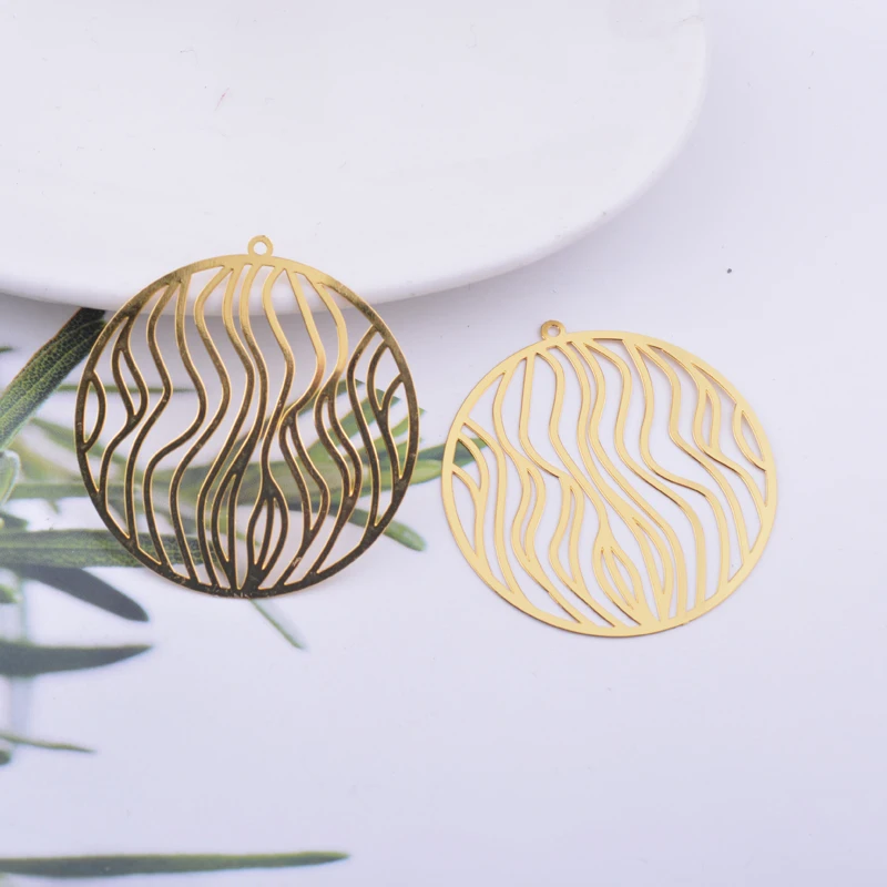 30 Stück Ab6568 35*37mm Filigrane Runde Anhänger für DIY-Schmuck- und Ohrringherstellung – Detail 6
