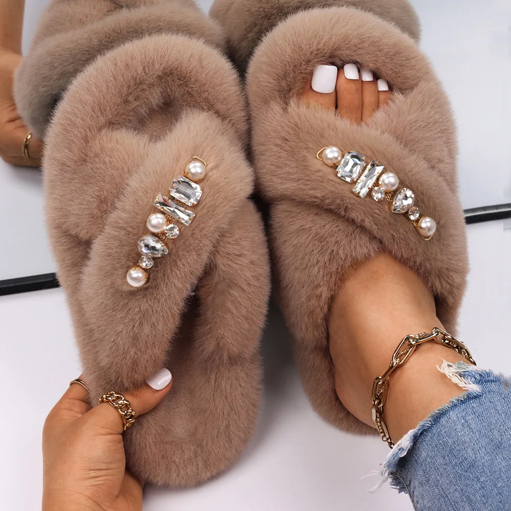 Fluffy Slippers Women Fashion Chain Cross Band Faux Fur Flip Flops Flat Furry Fur Slides Outdoor Sandals Summer House Slippers