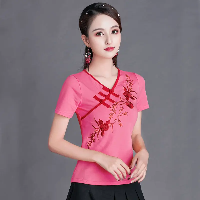 Cheongsam Womens Plus Size Short Tops 2024 Summer Fashion Cotton Blend Embroidery Cheongsam Slim fit Chinese Qipao Shirts Woman