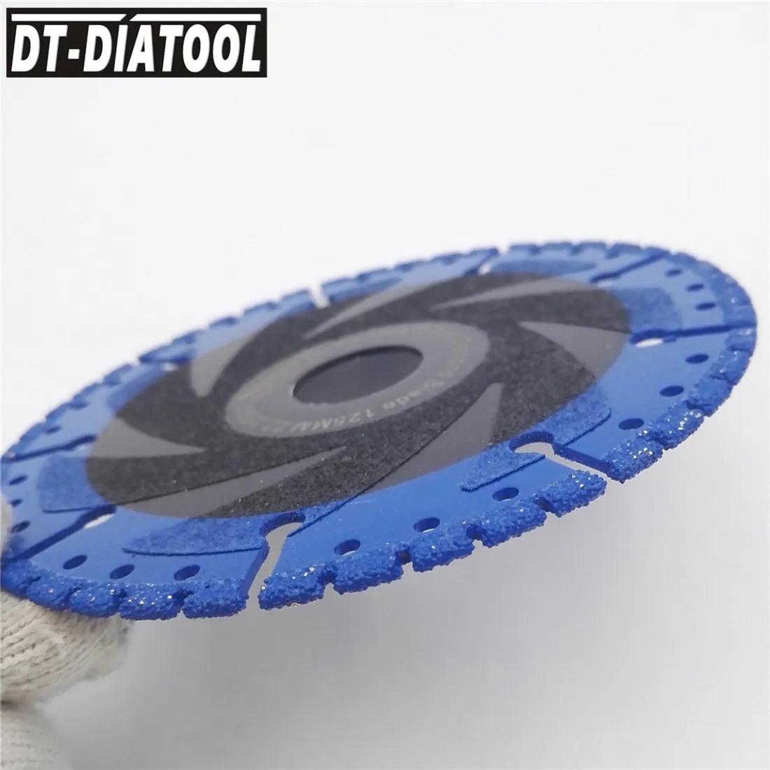 DT-DIATOOL 1piece Segmented Vacuum Brazed Both size of core coated Multi Purpose Diamond Demolition Saw blade Cutting Disc