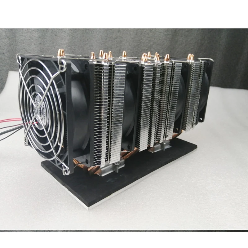 

Полупроводниковый холодильник, холодильник с алюминиевыми пластинами, машина для замораживания и охлаждения 12 В, двухъядерный холодильный эксперимент