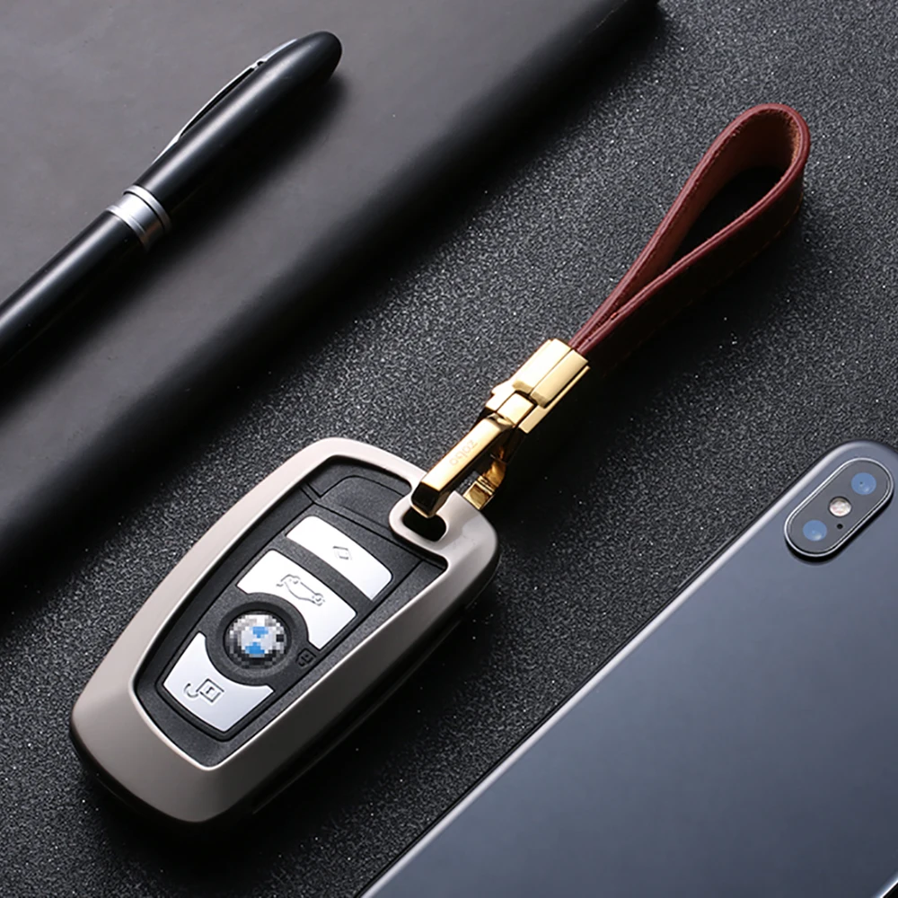 Luxury Key Chain High Grade Cowhide Leather Rope Keychain Women Men Classic for Car Key Holder Ultra Soft Best Gift Quality