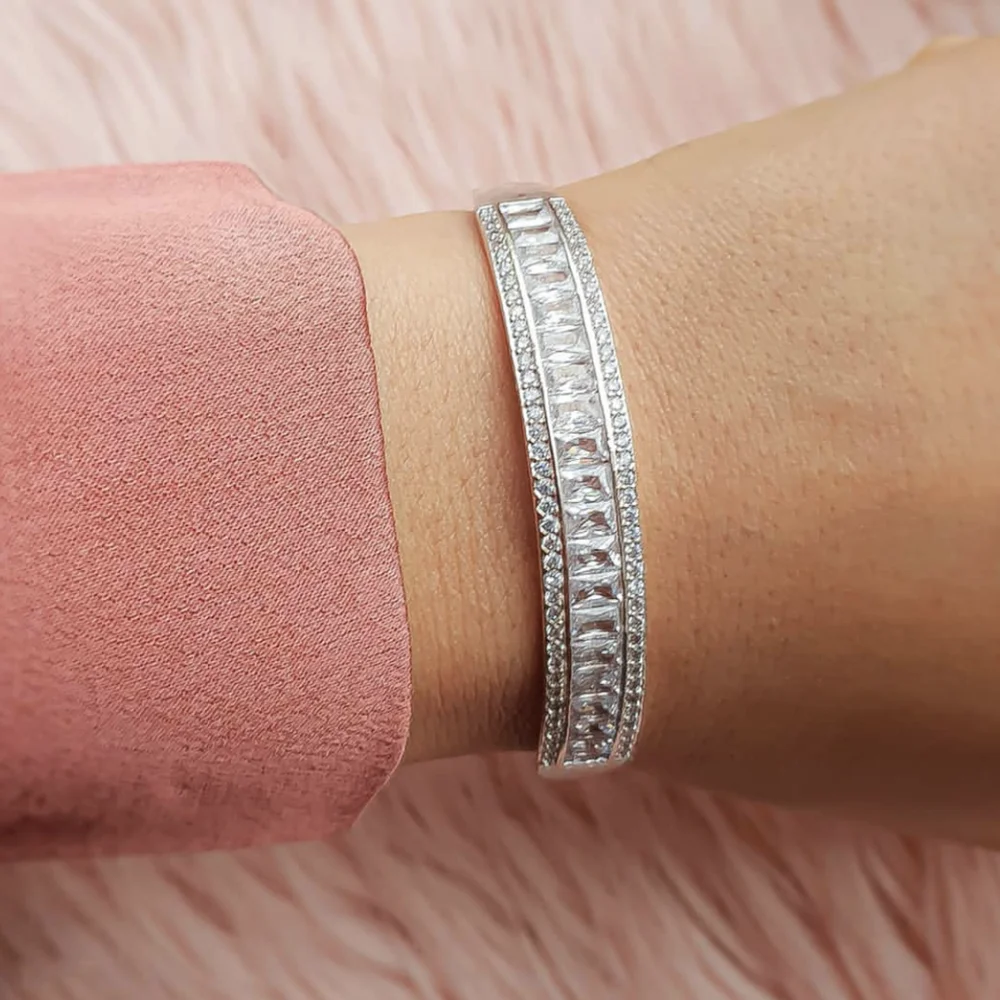 Luxury Bracelet channel Pave Square Simulated Diamond Engagement bangle for Women 18K White Gold Filled wedding Jewelry 17cm