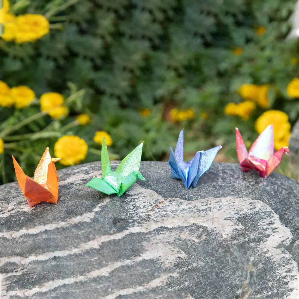 100Pcs Folded Thousand Origami Paper Cranes Bird Confetti for Wedding Birthday Valentine Party Favor Baby Shower Party Supplies